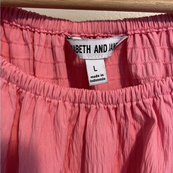 ELIZABETH AND JAMES Casual Pink
Light-Weight Quarter Sleeve Belted Shift Dress - Picture 6 of 13